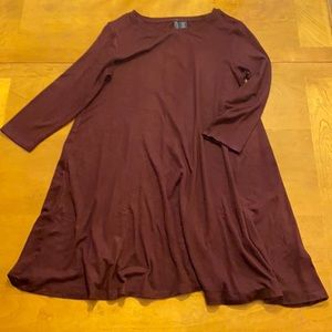 Paraphrase Burgundy 3/4 Sleeve  Dress. Size Medium